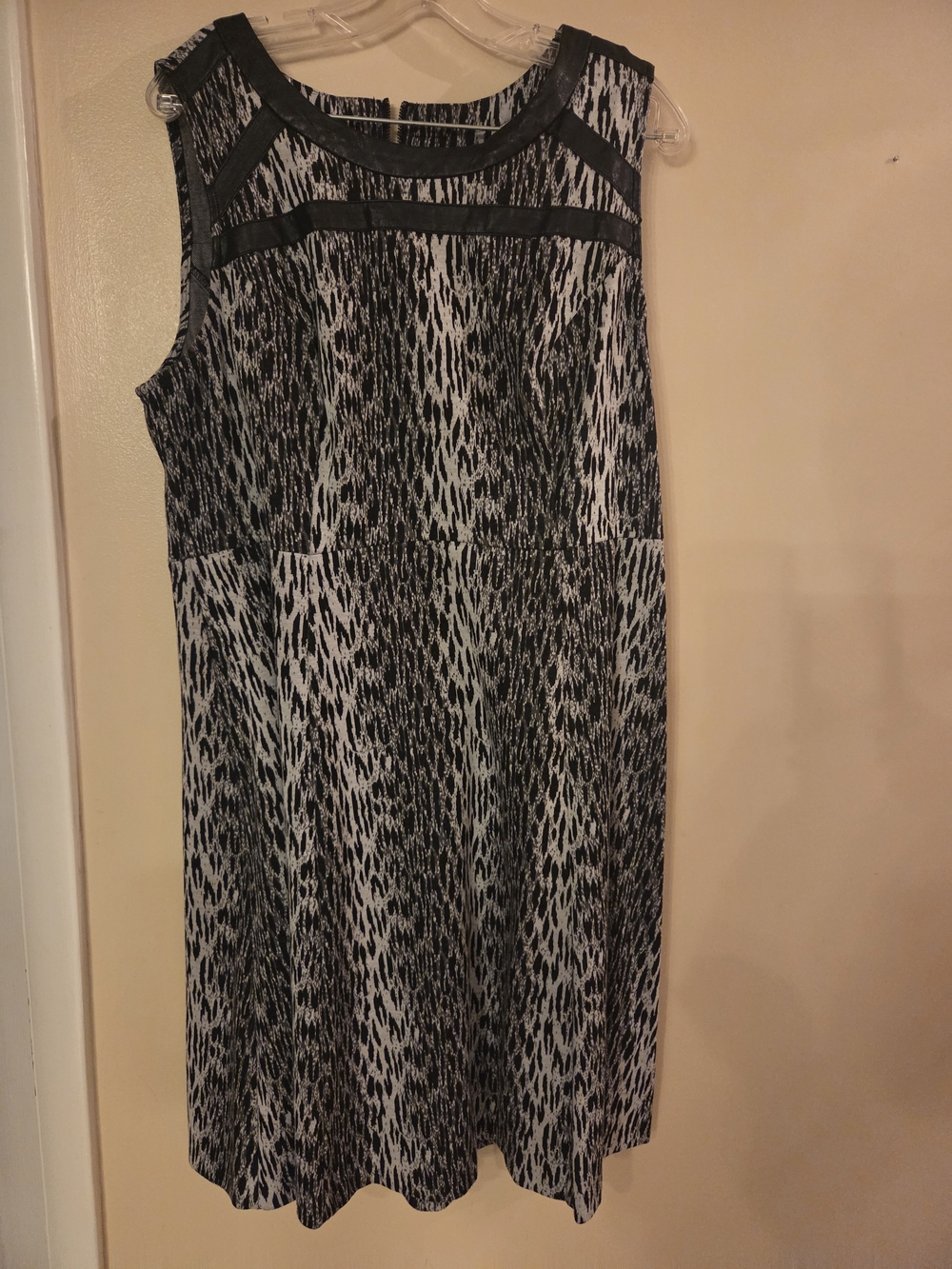 Lane Bryant Black and White Sleeveless Patterned Midi Dress Leather Trim
